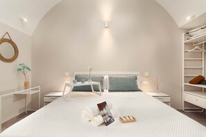 1 dormitorio, escritorio, tabla de planchar con plancha y wifi gratis