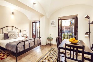 1 soverom, strykejern/-brett, reiseseng for barn og wi-fi (inkludert)