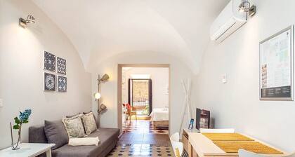 205 Studio Plaza - Apartments Plaza Mayor 35