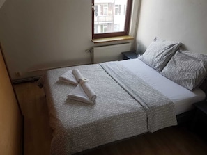 1 habitación, caja de seguridad en la habitación y wifi gratis