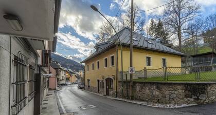 Hladik House - Alpi Giulie Cosy Apartment
