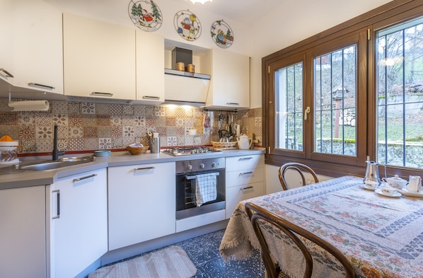 Apartment | Private kitchen