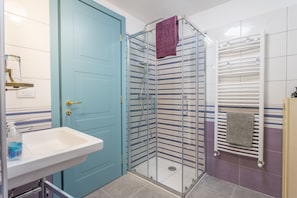 Apartment | Bathroom - Hladik House - Alpi Giulie Cosy Apartment (Tarvisio)