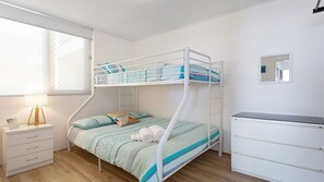 2 bedrooms, iron/ironing board, WiFi, bed sheets