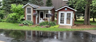 Boutique Guest Suite 2 Minutes to Crystal Beach,20 Minutes to the Niagara Falls