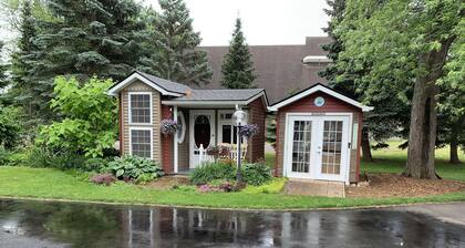 Boutique Guest Suite 2 Minutes to Crystal Beach,20 Minutes to the Niagara Falls