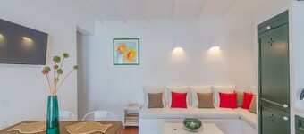 Authentique Maison de Pueblo Minorquine à 1mn à pied de la Plage cala alcaufar