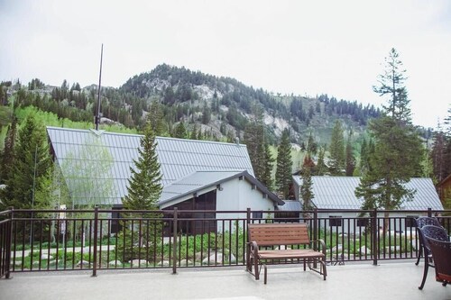 5BR I Majestic l Brighton Ski Resort