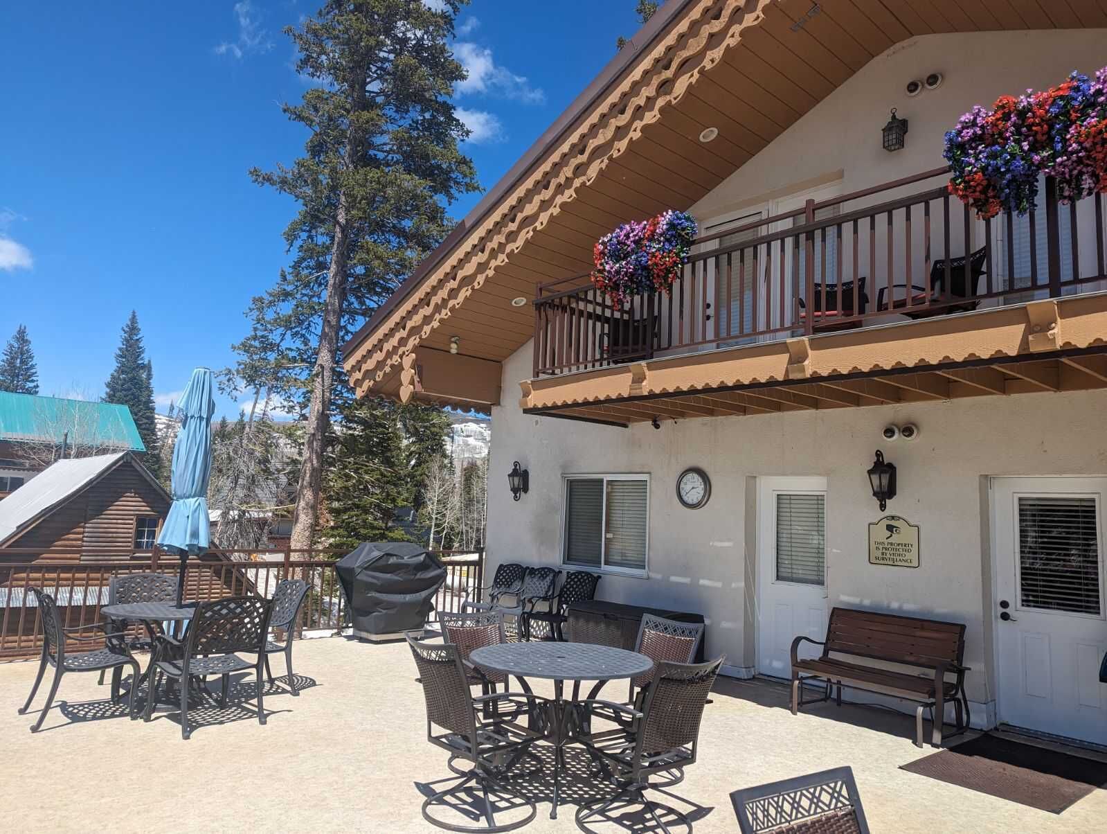 Brighton Chalet | Majestic Suite 5 Bedroom