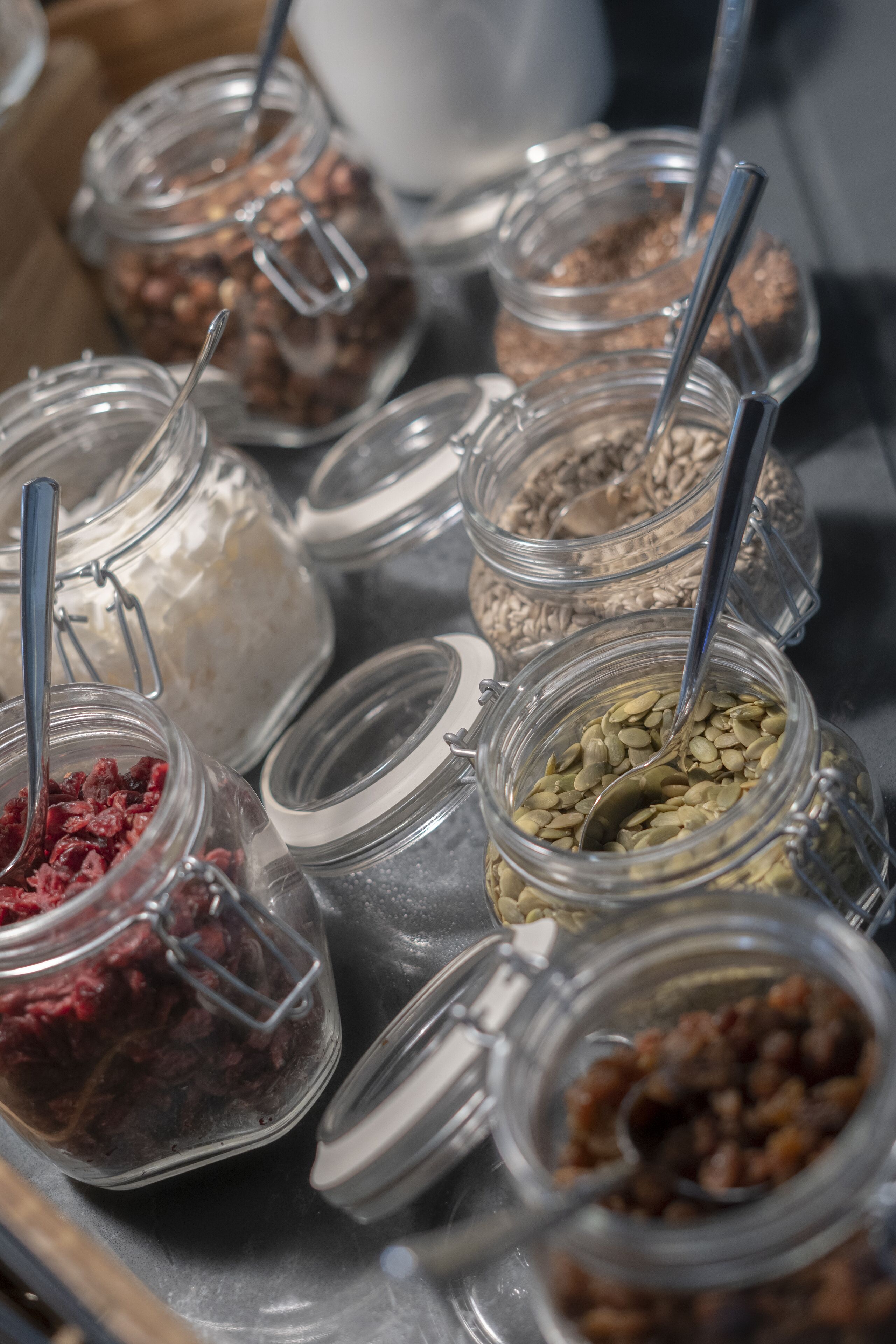 free daily full breakfast