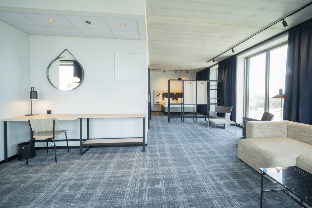 Family Oda (XL) | Anti alerjik yatak takımı, dizüstü bilgisayar çalışma alanı