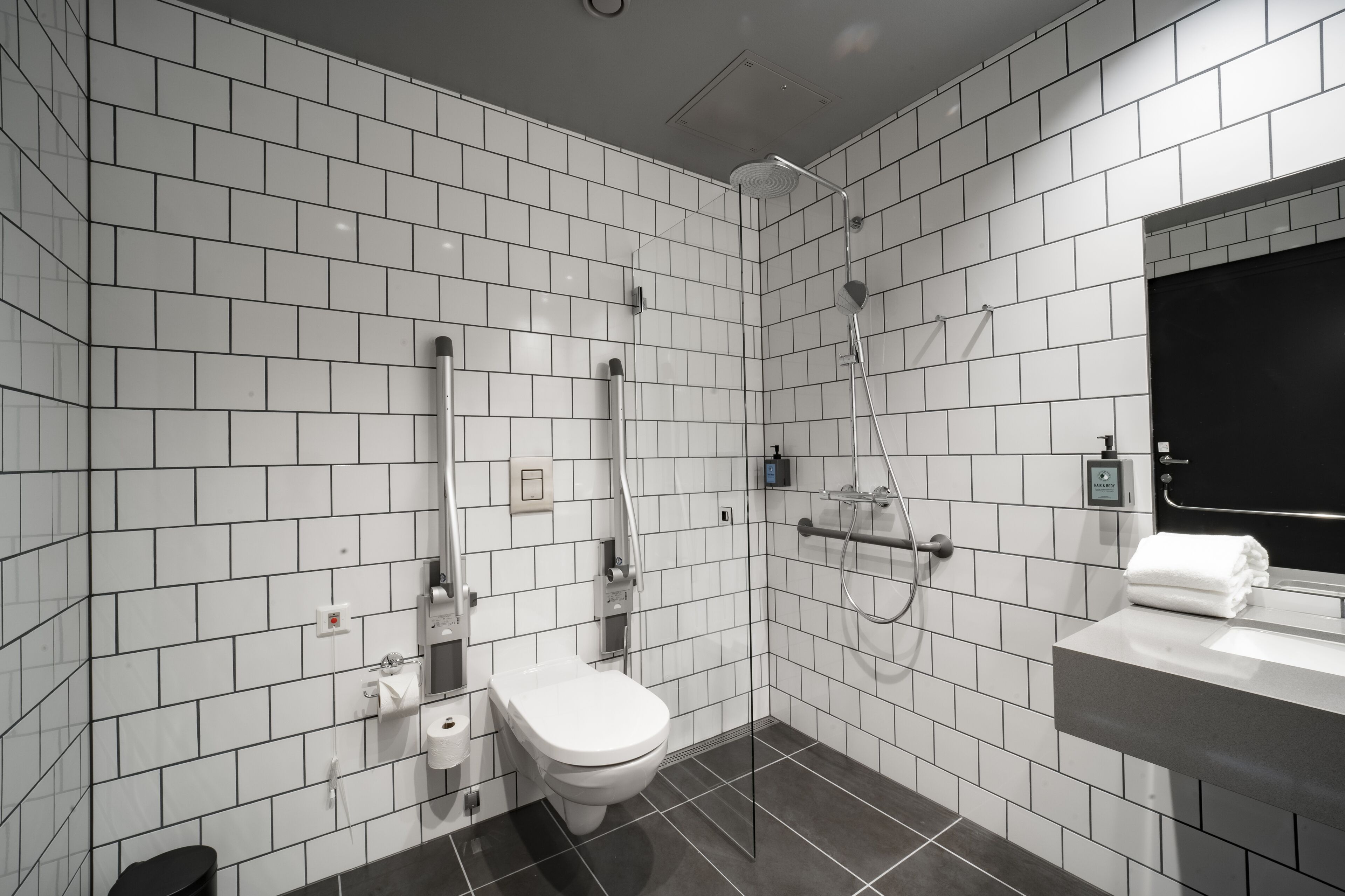 shower, free toiletries, hair dryer, towels