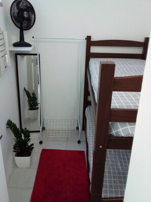 2 quartos, acesso à internet