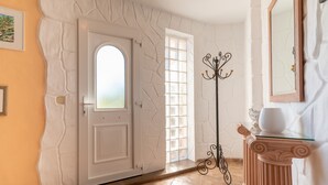 Uklassifisert bilde, 3 av 32, knapp