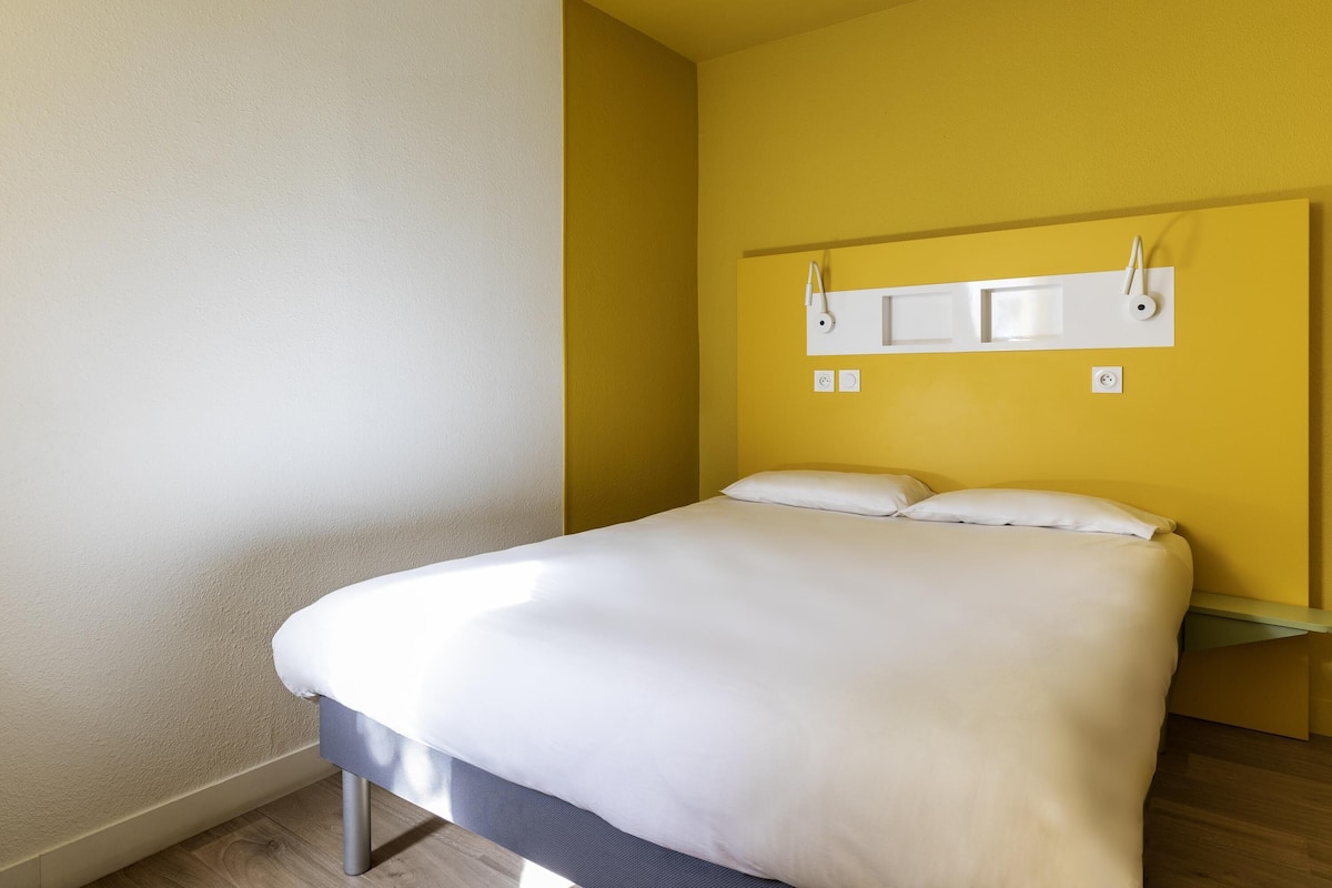 Chambre Double | Wi-Fi gratuit, draps fournis