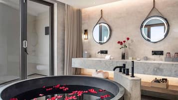 Room, 1 King Bed, Balcony, Lake View (The Ruby Wheel)