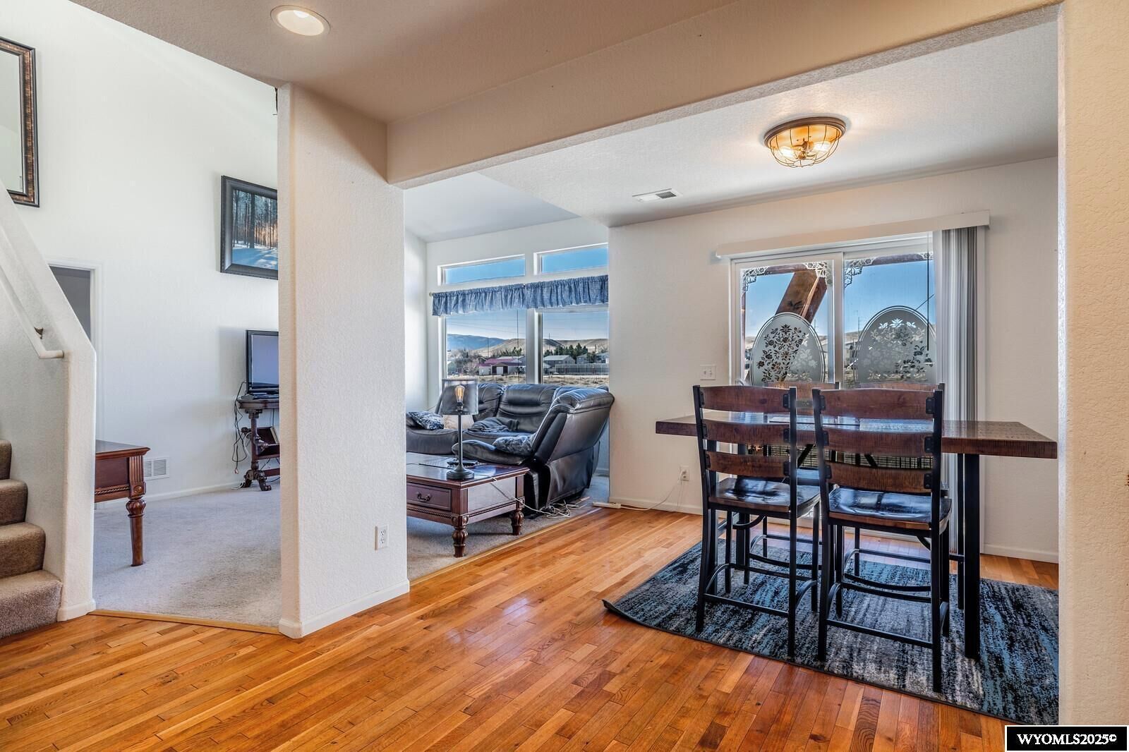 Smart TV, DVD player