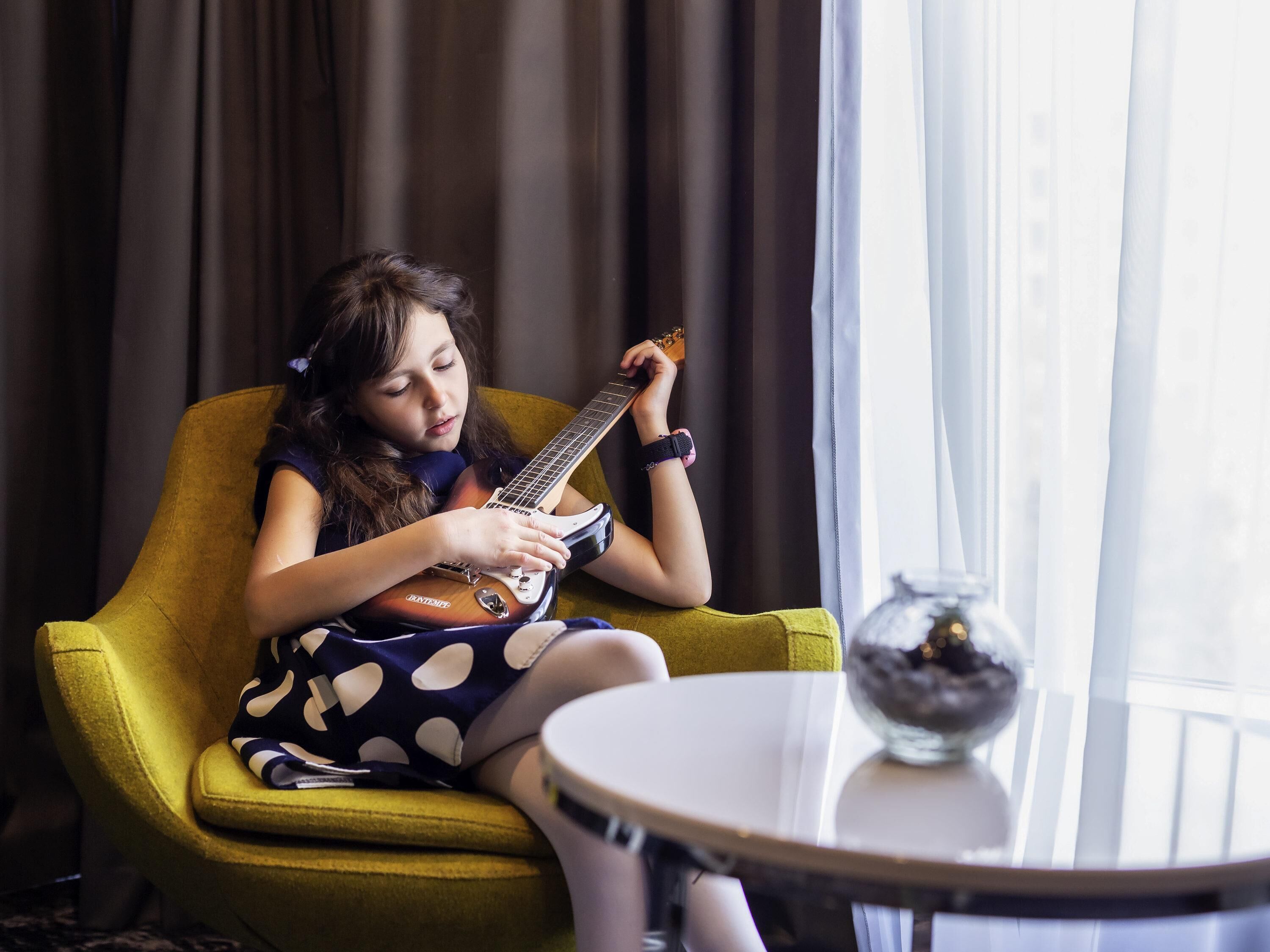 suite, 1 double bed with sofa bed | 1 bedroom, minibar, in-room safe, desk