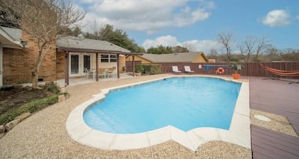 Open Space Home for Family, Groups with Privat Pool