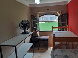 3 bedrooms, WiFi