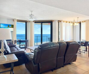 Unclassified image, 2 of 28, button