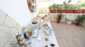 Tägliches inbegriffenes Frühstücksbuffet