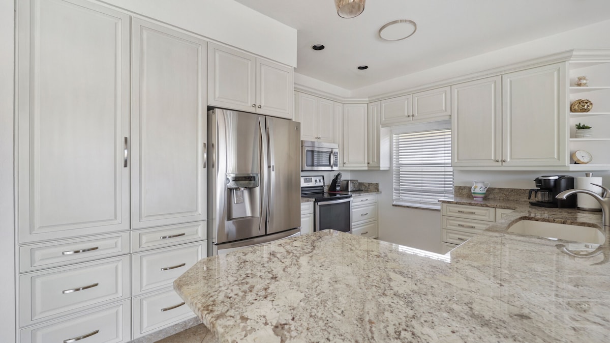 Photo 22 of Enjoy Players Club Access in this Luxurious Naples Golf Course Home.