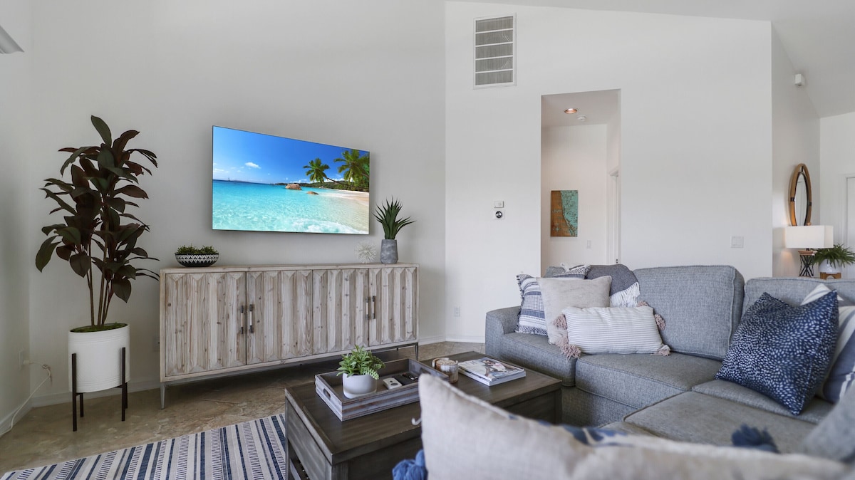 Photo 33 of Enjoy Players Club Access in this Luxurious Naples Golf Course Home.