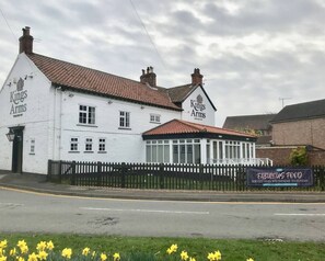 Exterior - Woodlands Cottage - Rural Retreat - Near York (North Duffield)