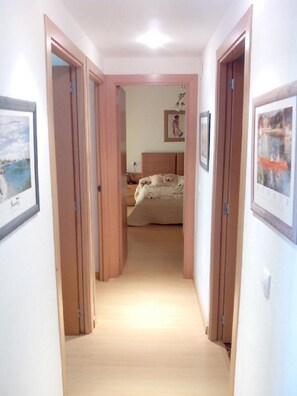 3 Schlafzimmer, Bügeleisen/Bügelbrett, Reisekinderbett, kostenloses WLAN