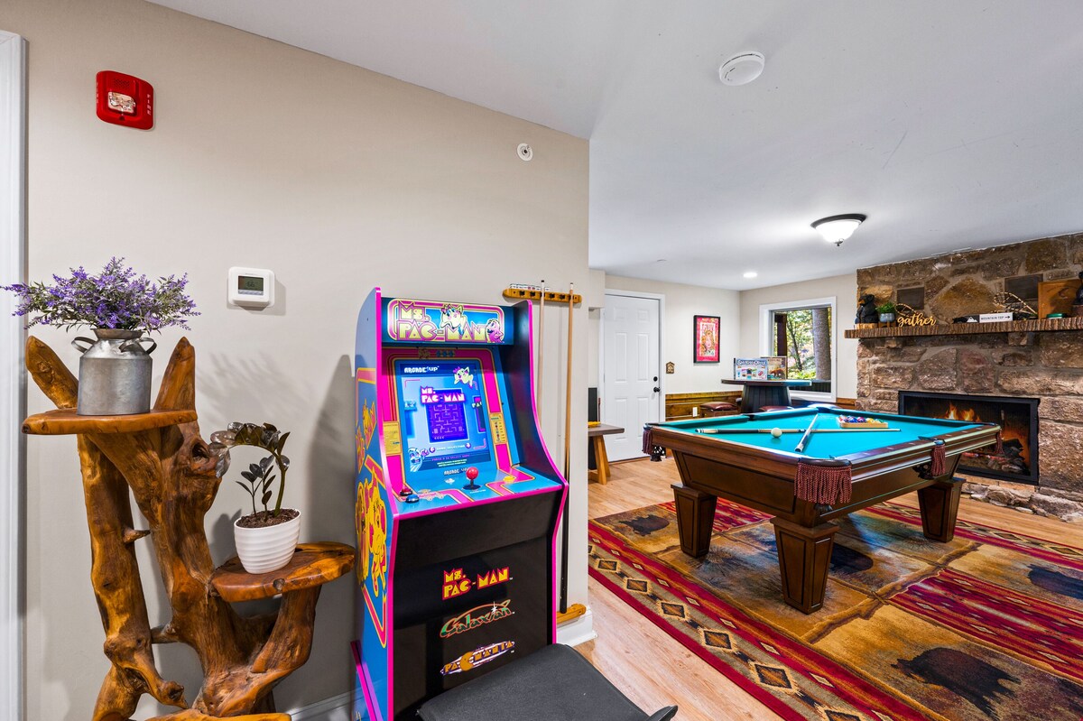 Photo 89 of WalkDTN/MountainView/SwimSpa/FirePit/5Kings/Sauna