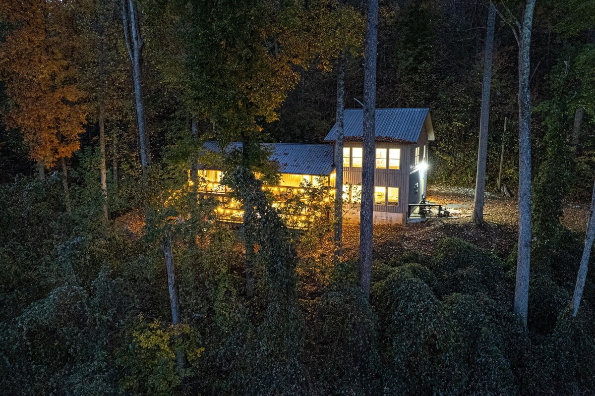 Photo 120 of WalkDTN/MountainView/SwimSpa/FirePit/5Kings/Sauna