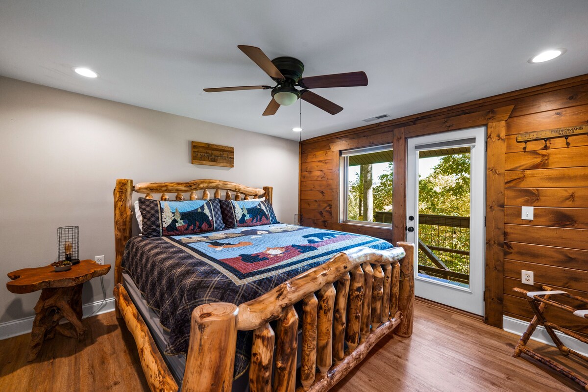 Photo 97 of WalkDTN/MountainView/SwimSpa/FirePit/5Kings/Sauna