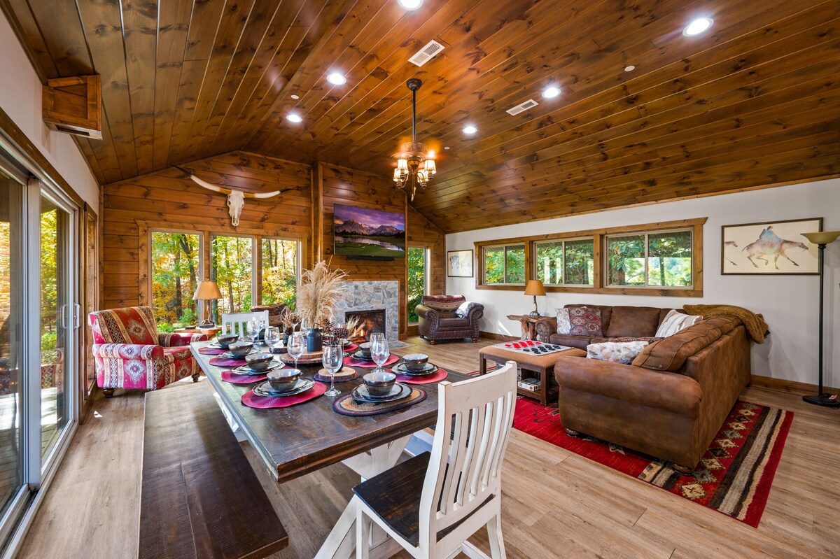 Photo 88 of WalkDTN/MountainView/SwimSpa/FirePit/5Kings/Sauna