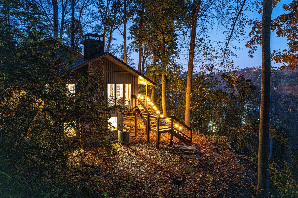 Photo 95 of WalkDTN/MountainView/SwimSpa/FirePit/5Kings/Sauna