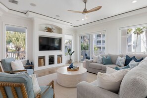 TV, fotballspill og bordtennis