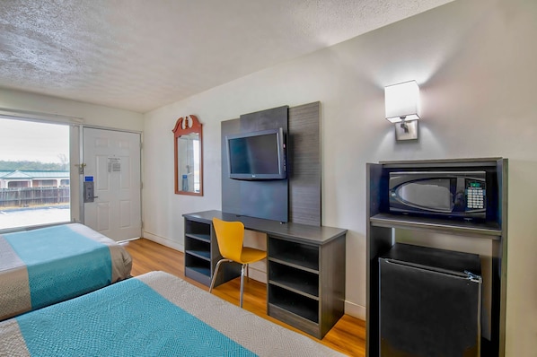 Desk, free WiFi, bed sheets