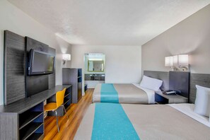 Desk, free WiFi, bed sheets - Motel 6 Byron, GA (Byron)