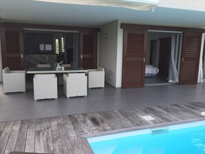 Utomhuspool