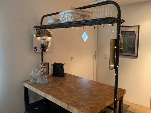 Charming 2-bed Apartment in Arlesheim 15 min Basel