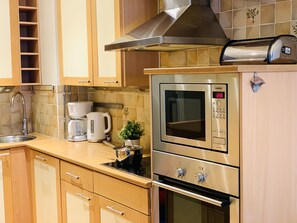 Comfort Room | Private kitchen