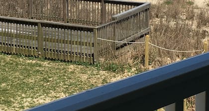 Comfortable Condominium on the Beach