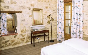 2 quartos, ferros/tábuas de passar roupa, Wi-Fi