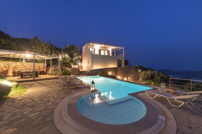 Pool, sea view, WLAN, well-kept garden