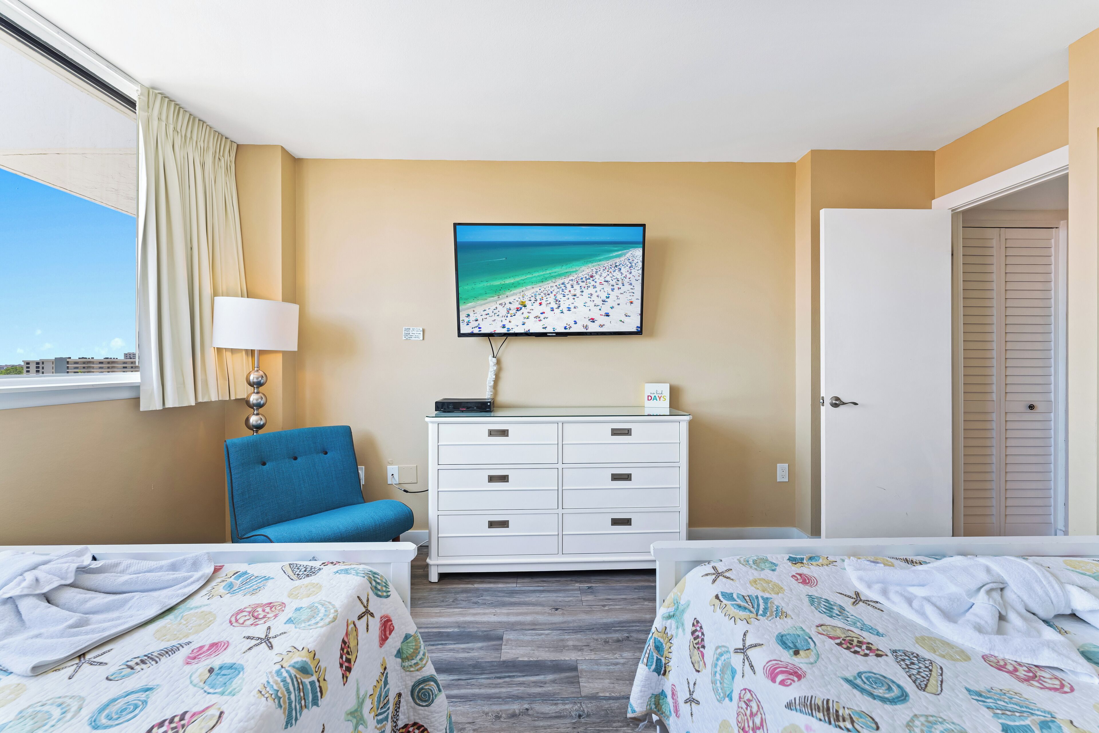Condo (Our House at the Beach - 604E) | Iron/ironing board, WiFi (free), individually decorated
