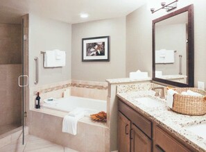 Combined shower/bathtub, hair dryer, towels, soap