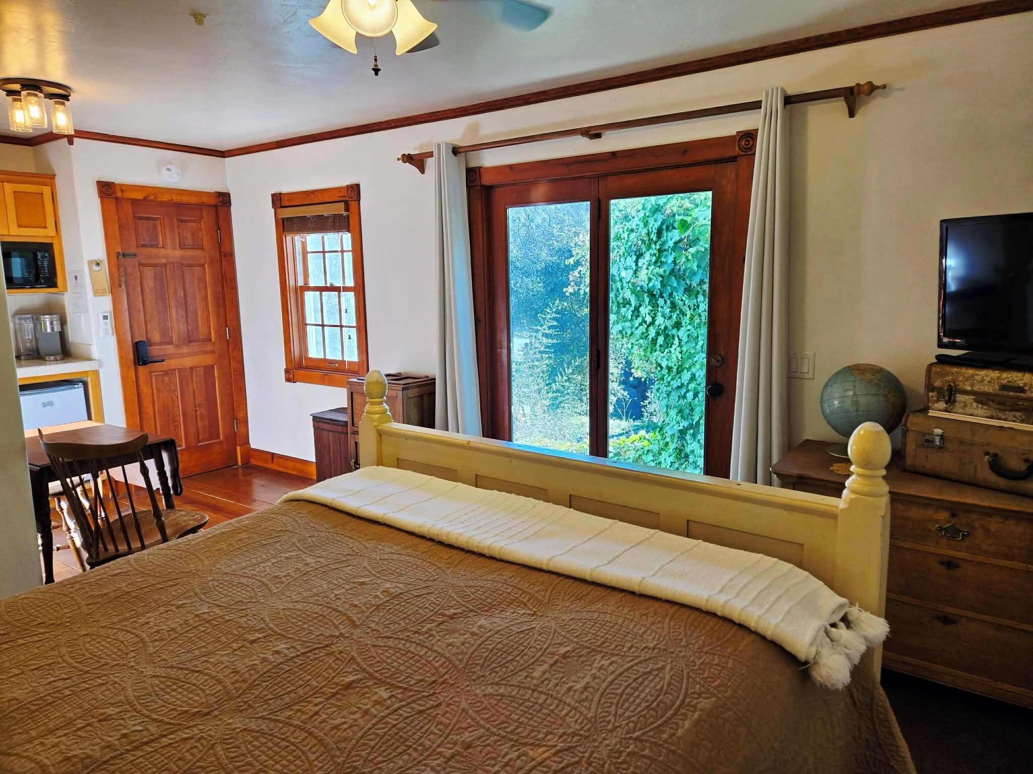 1 多间卧室、熨斗/熨衣板、免费 WiFi、床单