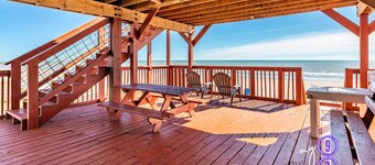 Sea Turtle 2 - Beachside & Pup-Friendly!