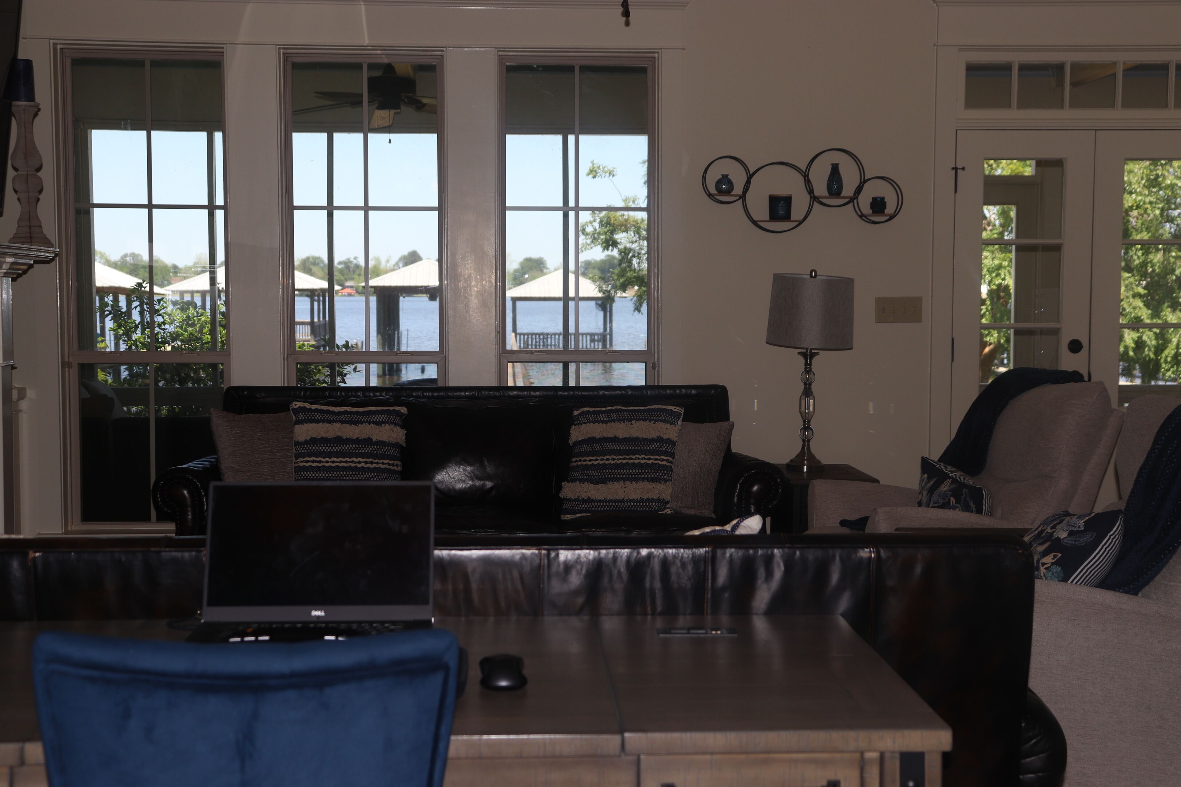 Smart TV, chimenea, Netflix y servicios de streaming 