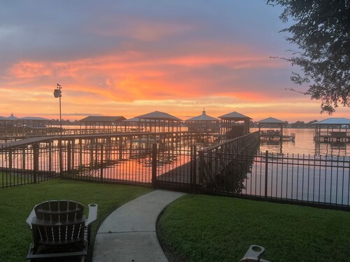 Lakefront Retreat on False River Sleeps 10 with Pier and Fire Pit